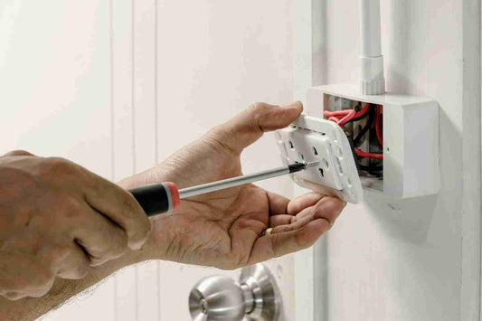 How to Tackle Minor DIY Electrical Issues at Home
