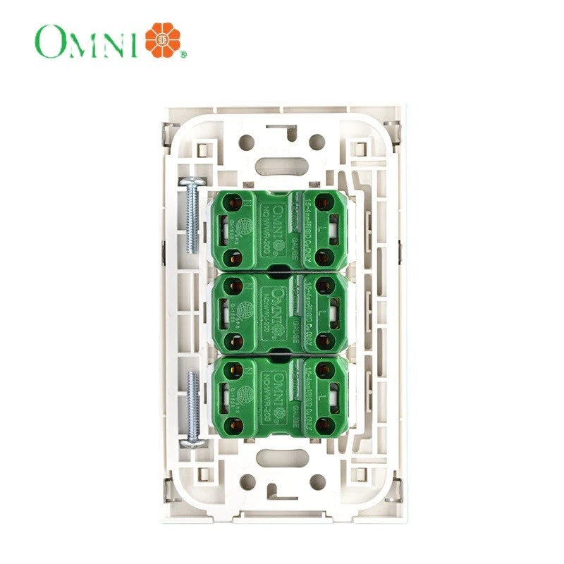 OMNI 2PCS Convenience Outletand Universal Outlet in Classic Plate P3-EG/EU2/EG