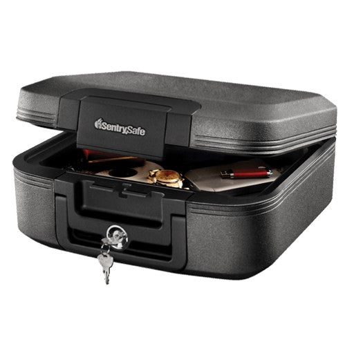 SENTRY Medium Waterproof Chest (CHW20201)